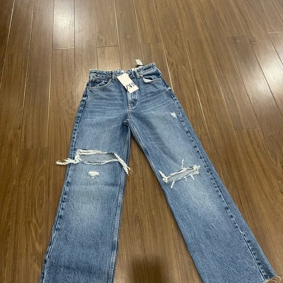 Zara bloggers”Fav ripped high waisted wide leg jeans - Picture 4 of 6
